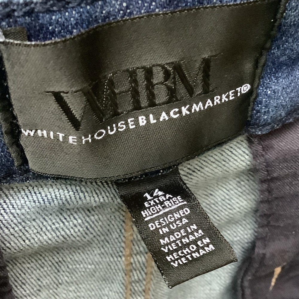 White House Black Market wide-legged jeans - Picture 2 of 5